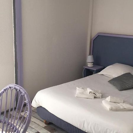 Hostellerie De La Source Арль Экстерьер фото