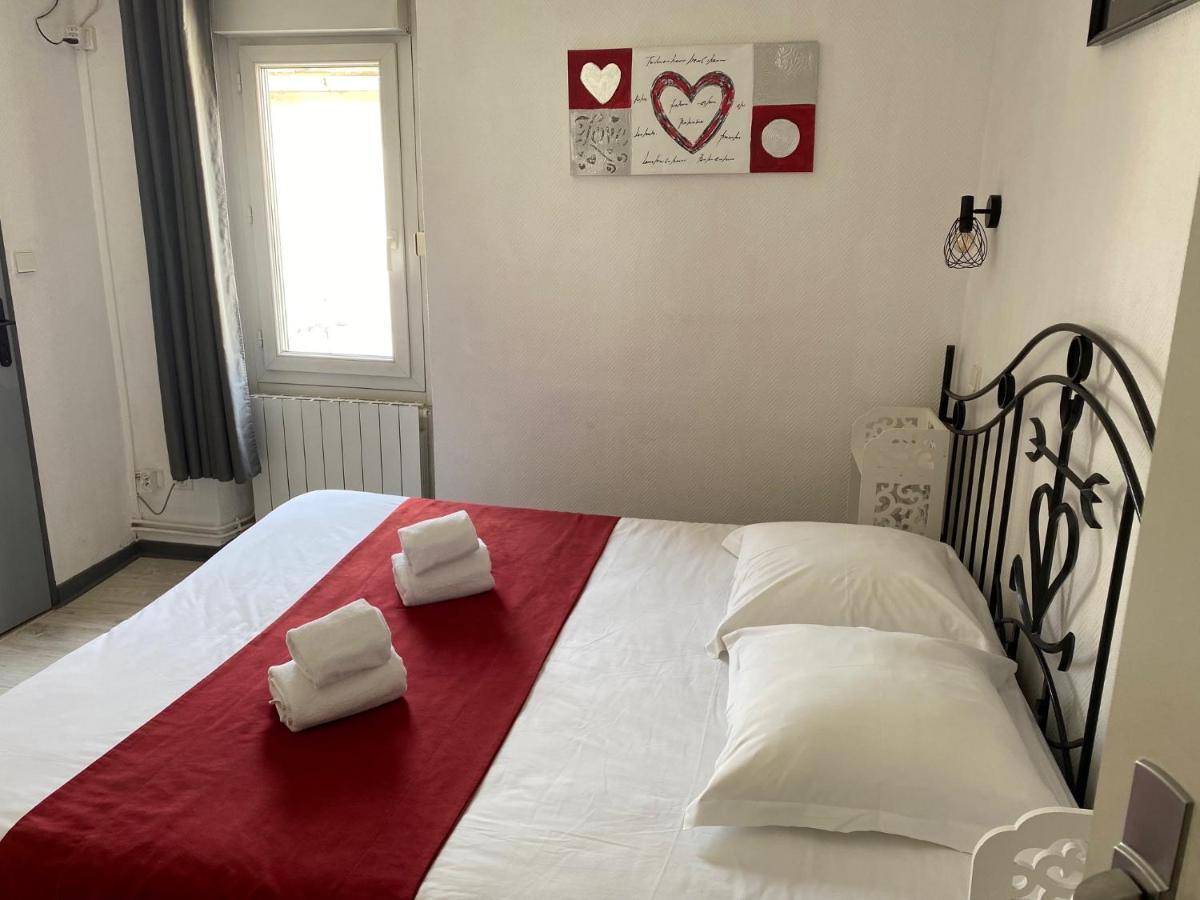Hostellerie De La Source Арль Экстерьер фото